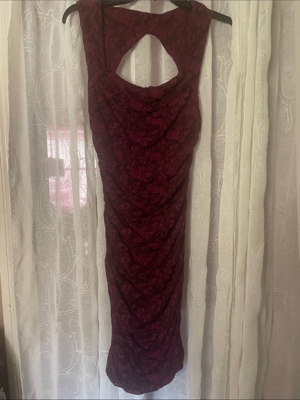 Women’s Burgundy Floral Cutout Bodycon Dress